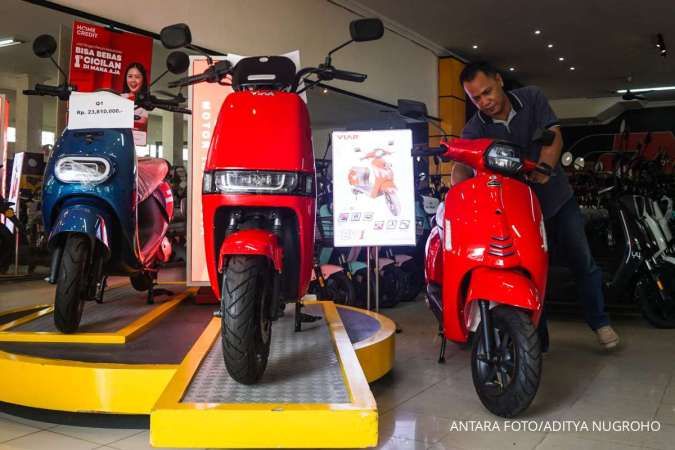 Penjualan Motor Listrik Januari 2025 Anjlok 70% YoY, Ini Penyebabnya