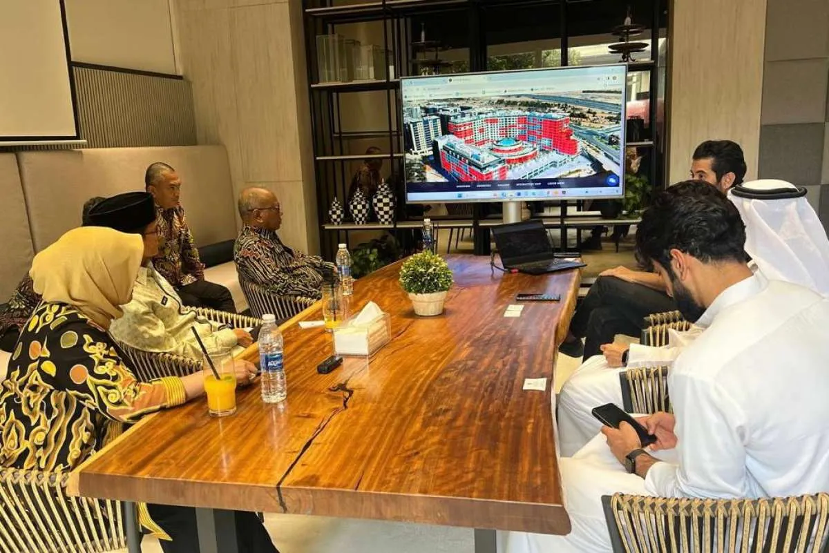 Menparekraf Tawarkan Peluang Investasi Pariwisata ke Pengusaha Properti Dubai