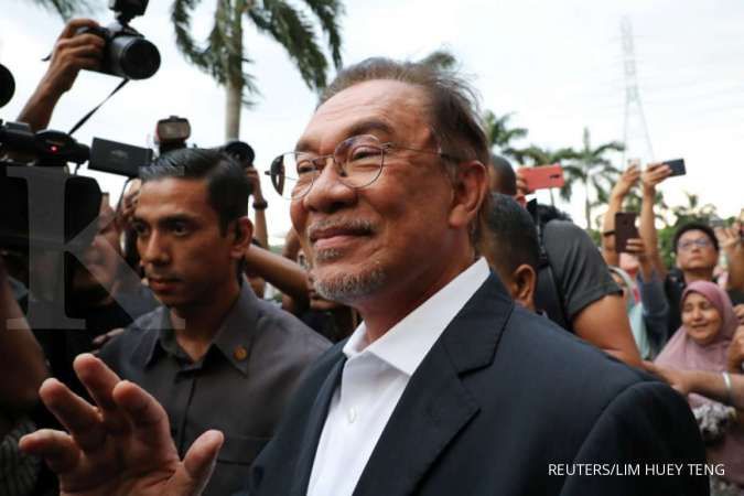 Anwar Ibrahim setia menanti keputusan raja Malaysia untuk jadi perdana menteri 