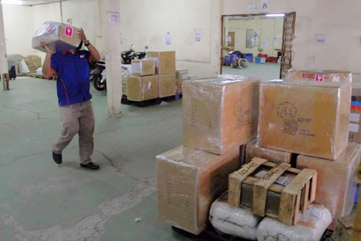 Permintaan jasa pengiriman terus naik, investasi di sektor logistik kian menarik