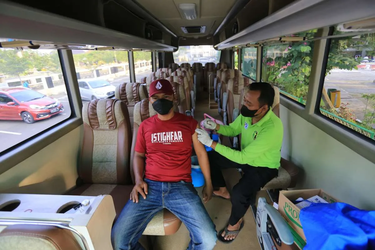 UPDATE Vaksinasi Covid-19 Per 12 April: Penambahan Vaksinasi Mencapai 1,02 Juta Dosis