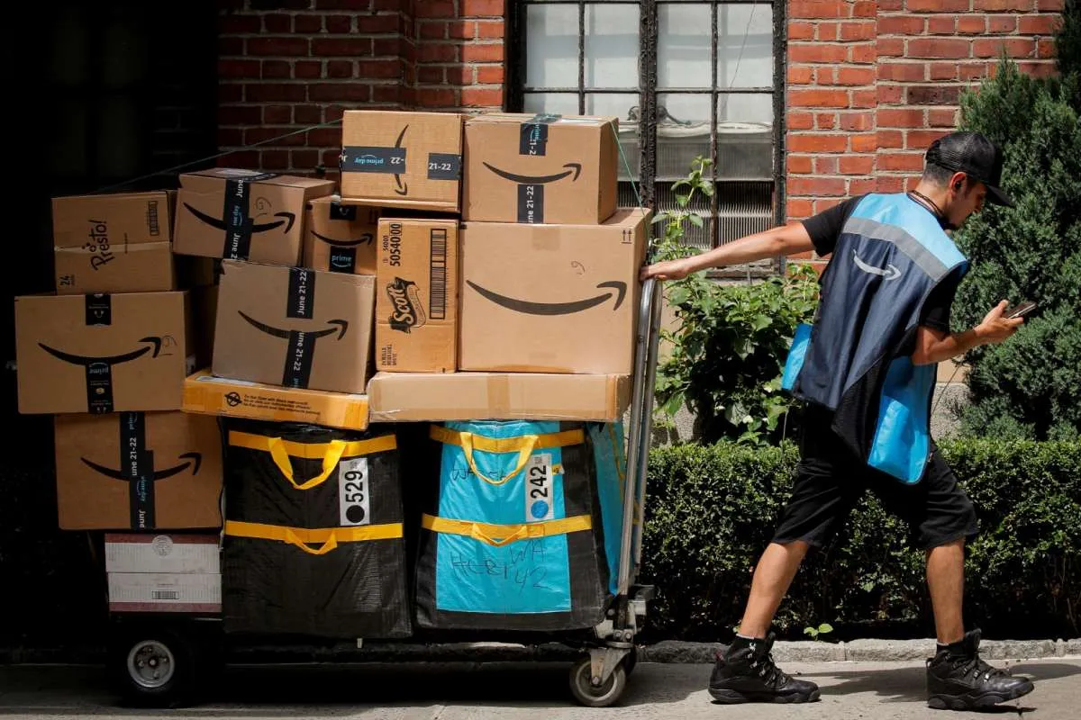 Amazon Inc Akan Ekspor Barang-Barang Kecil Seniai US$5 Miliar Dari India Tahun Ini