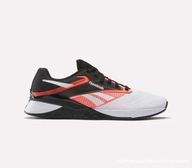 Dukung Gaya Hidup Sehat Masyarakat, Reebok Tambah Dua Store Baru 