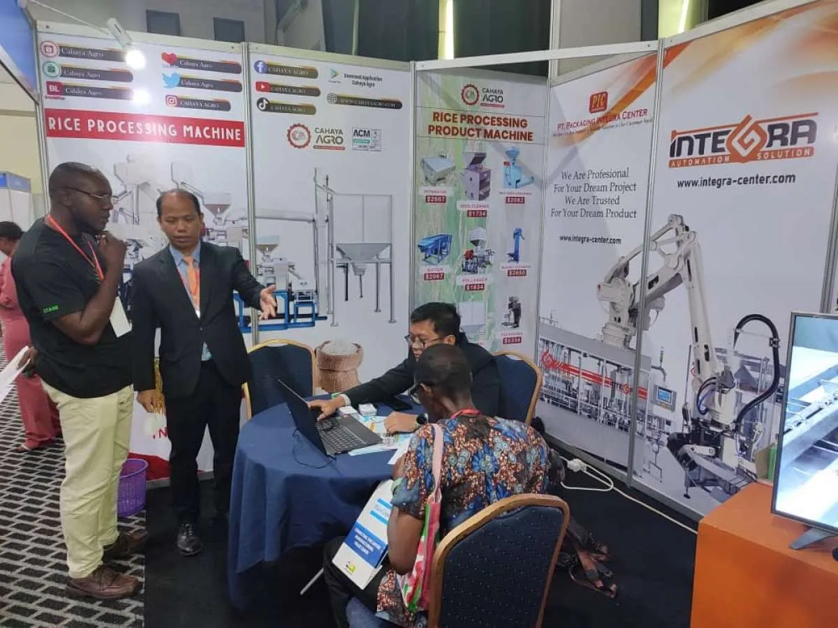 Mesin Pengolah Kelapa,Jahe,Kakao, Singkong Indonesia Diminati Pengunjung EMWA Nigeria