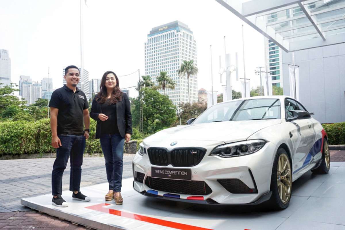 Permintaan Mobil Sport Masih Melaju
