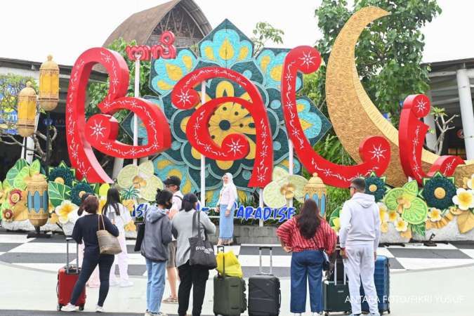 BPS: Jumlah Perjalanan Wisnus Turun Menjadi 88,91 Juta Pada Maret 2025