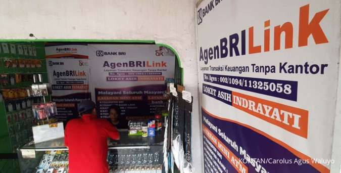 Kisah Sukses AgenBRILink Bantu Salurkan Pinjaman Ultra Mikro ke Petani di Desanya
