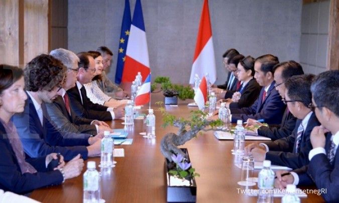 KTT G-7, Jokowi lobi Presiden Prancis soal CPO