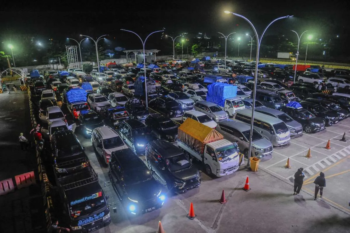 Menhub Minta Antisipasi Kepadatan Pemudik di Pelabuhan Merak, Ini Kata ASDP