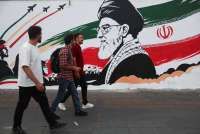 Jelang Pemakaman Khamenei, Iran Ingatkan AS dan Israel Jangan Ada Serangan