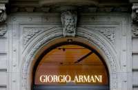 Regulator Italia Denda Giorgio Armani US$4 juta karena Dugaan Eksploitasi Pekerja