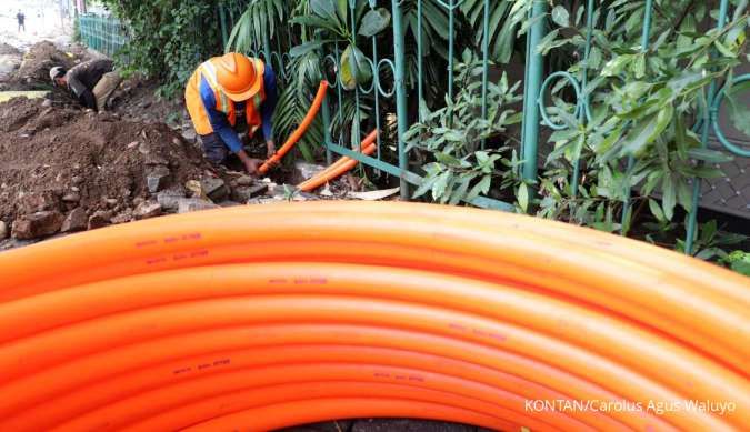 Indonesia Cable Stocks Soar as Data Center Power Demands Hit 2.1GW
