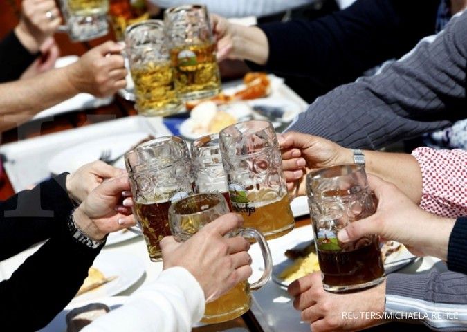 Pesta bir Oktoberfest jadi andalan ekonomi Jerman