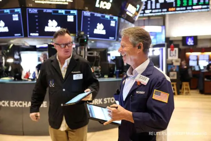 GLOBAL MARKETS-Stocks, Dollar Surge as US and China Agree 90-Day Tariff Relief