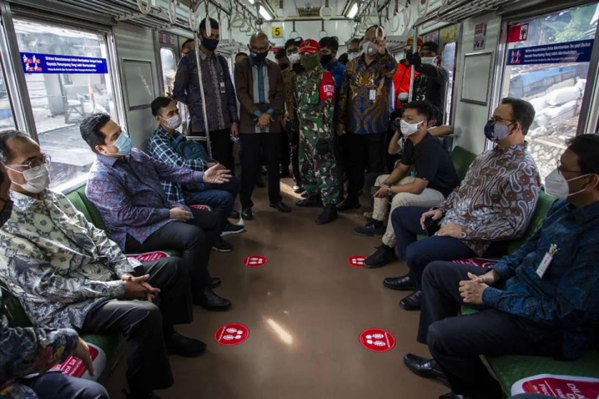 Erick Thohir dan Budi Karya resmikan stasiun terpadu di DKI bersama Anies