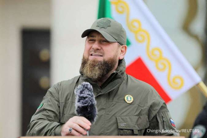 Pemimpin Chechnya Bertemu Vladimir Putin, Tawarkan Lebih Banyak Pasukan untuk Ukraina