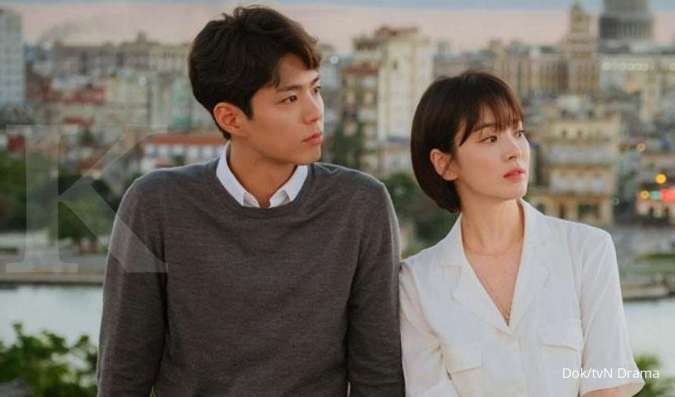 Song Hye Kyo bersama Park Bo Gum di drama Korea Encounter (2018).