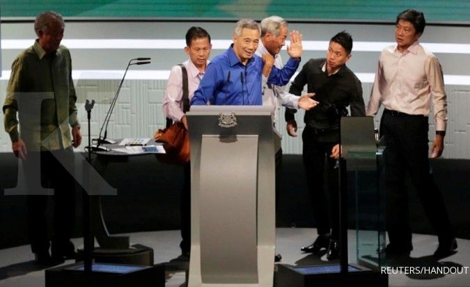 PM Lee bahas pengganti setelah pingsan di depan TV