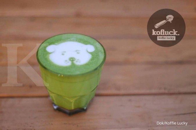 Menyeduh wangi laba gerai Koffie Lucky