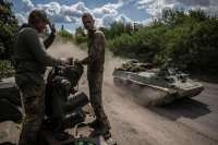 Militer Ukraina Serang Dua Kilang Minyak Rusia