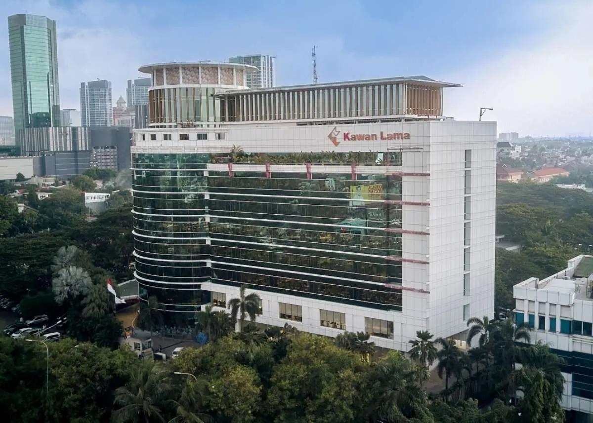 Rayakan Harpelnas 2022, Kawan Lama Group Sapa & Apresiasi Pelanggan Lebih 100 Store