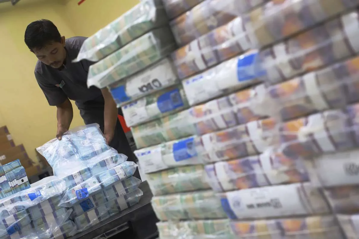 Rupiah Ditutup Melemah ke Rp 16.260 Per Dolar AS Hari Ini (30/1), Terdalam di Asia