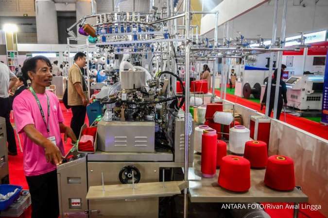 Ancaman PHK 9.000 Pekerja Mengintai, Industri Padat Karya Kian Terjepit