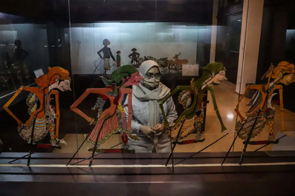 Kalender Jawa April 2026: Rahasia Hari Baikmu Minggu Ini Terungkap? Cek di Sini