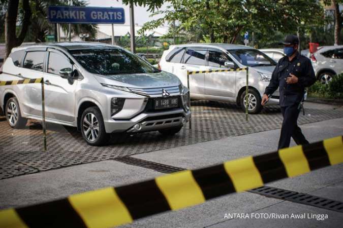 Parkiran mobil dan motor diwacanakan terapkan physical distancing