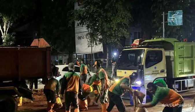 Usai Demo di Jakarta, 18,72 Ton Sampah Diangkut