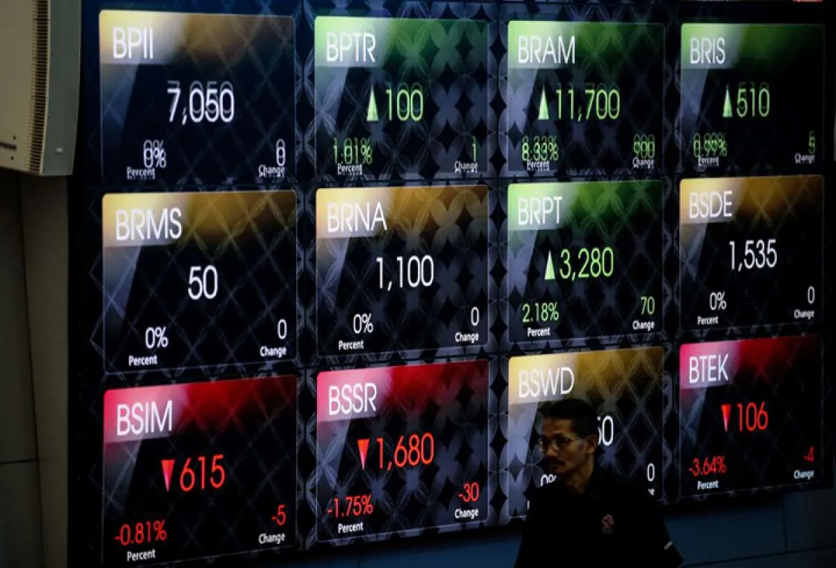 Berbalik arah, IHSG terkoreksi di awal perdagangan hari ini