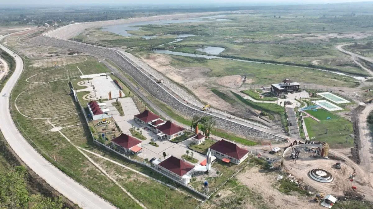Segera Tuntas, Bendungan Terpanjang Asia Tenggara Karya Brantas Abipraya
