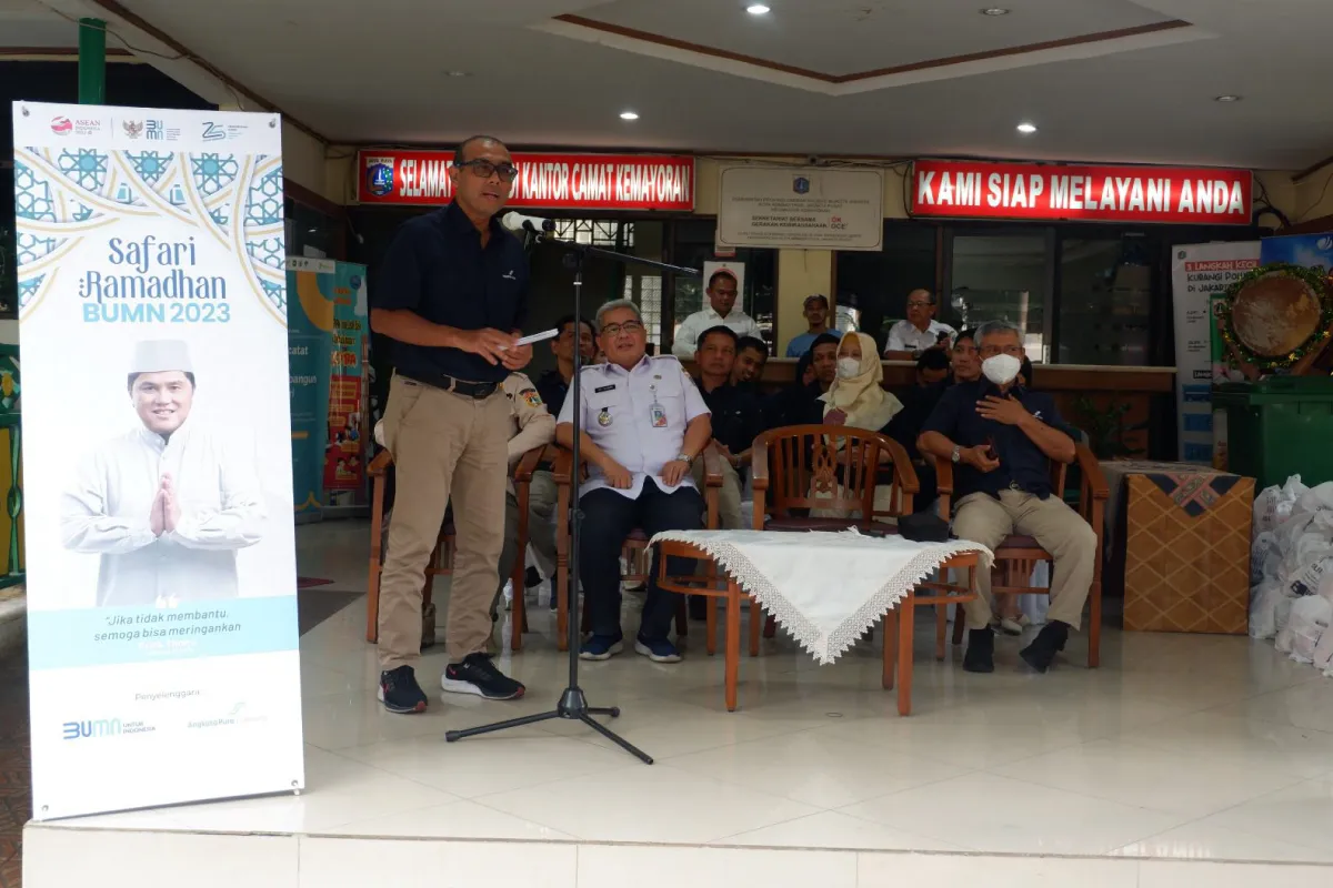 Sambut Bulan Ramadhan, Angkasa Pura I Gelar Bazar Sembako Murah