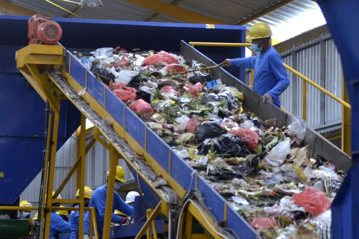 Atasi permasalahan sampah, pembangunan TPA Blora ditargetkan rampung akhir tahun 2021