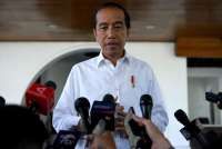 Jokowi, Indonesia's Kingmaker, Works to Keep Influence After Election