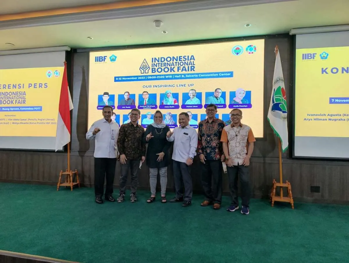 Menyongsong Kebangkitan Perbukuan Nasional dengan Optimisme