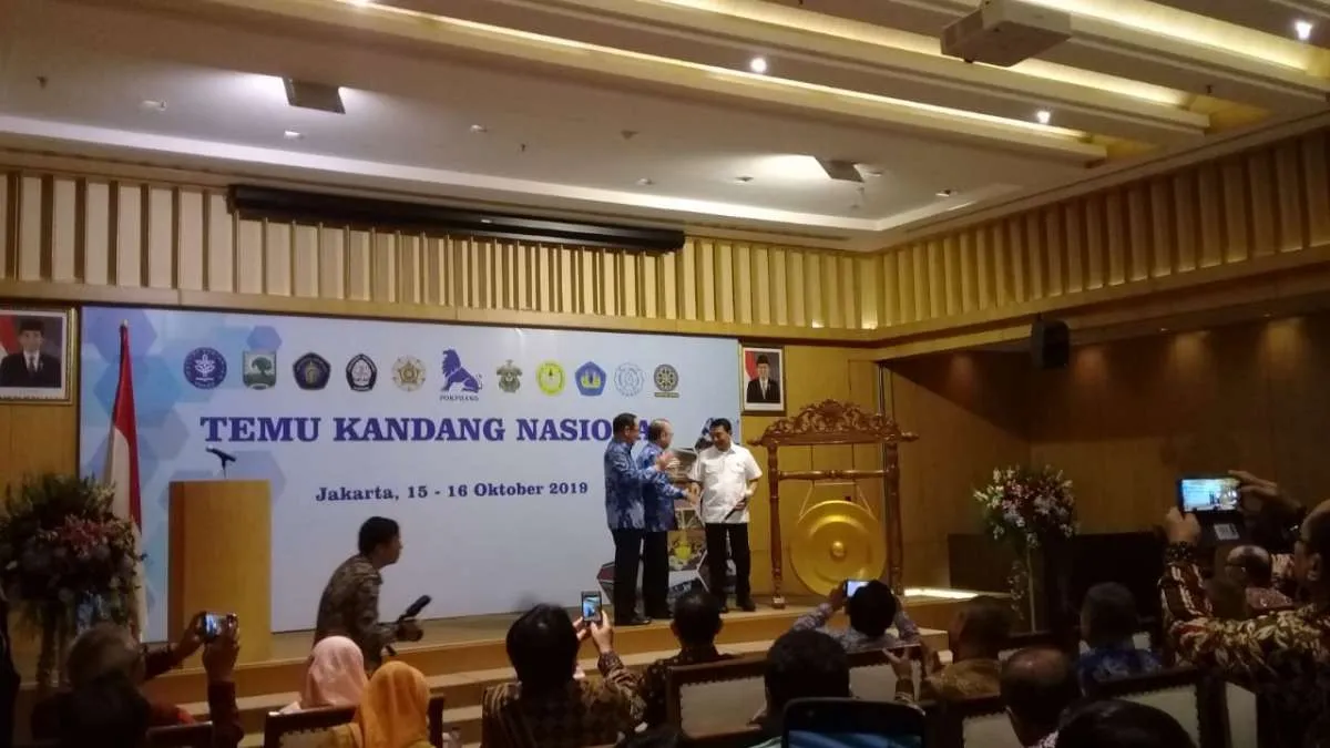 Moeldoko dorong industri peternakan unggas kembangkan riset 