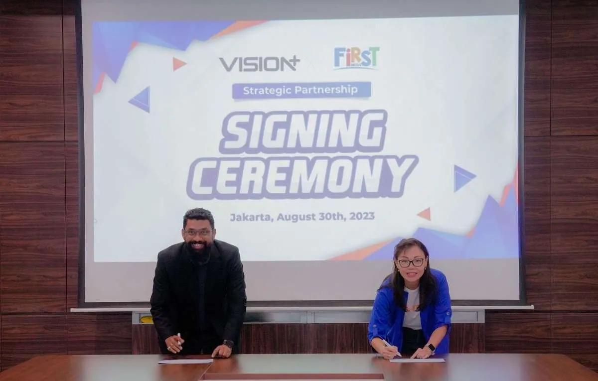 Vision+  & First Media Resmikan Kerjasama, Hadirkan Konten Hiburan di Layar Kaca Anda