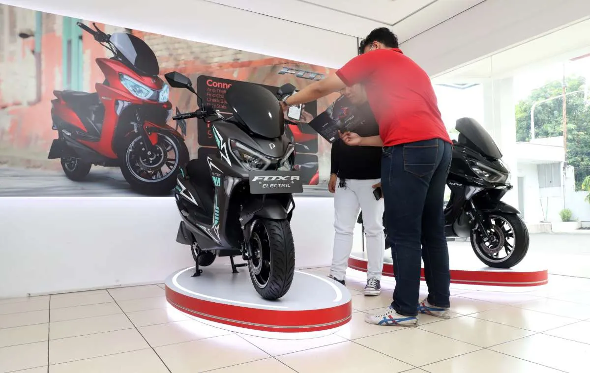 Cara Mendapatkan Subsidi Motor Listrik, Cek Juga Harga Polytron FOX-S, Honda EM1
