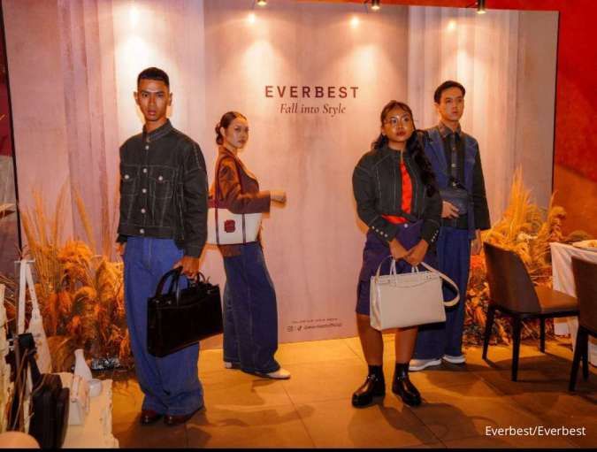 Simak Inspirasi Gaya Fashion Musim Gugur 2025, dari Nuansa Minimalis hingga Nostalgia