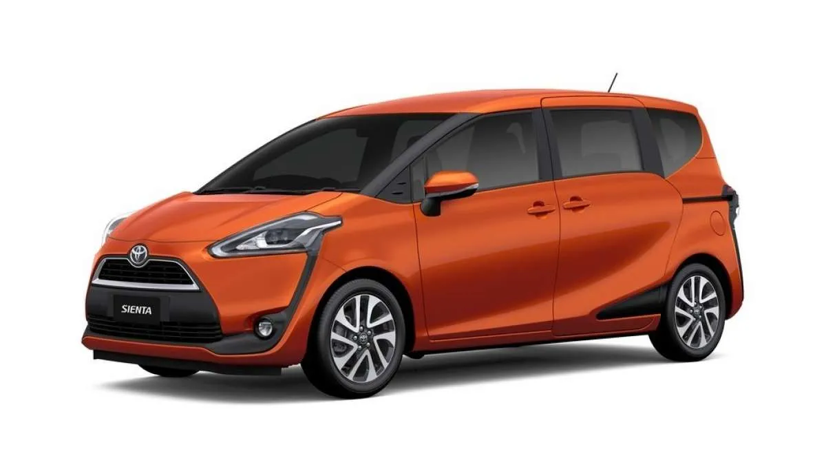 Harga mobil bekas Toyota Sienta makin turun untuk rilisan 2017 per Agustus 2021