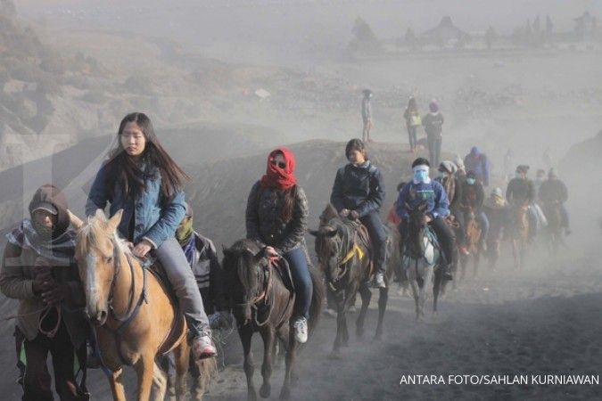 Erupsi Bromo tak surutkan kunjungan wisatawan