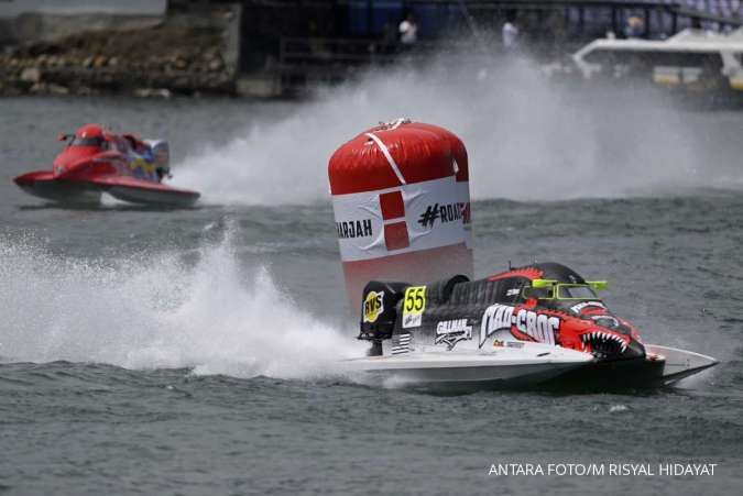 Presiden Jokowi dan Ibu Negara Menuju Sumatra Utara Saksikan F1 Powerboat