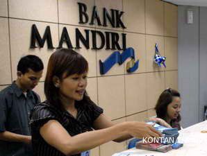 Agus Marto Bertahan di Bank Mandiri