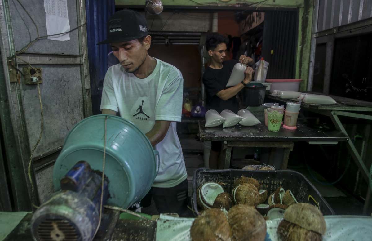Ekspor Kelapa Bulat Bakal Kena Pungutan