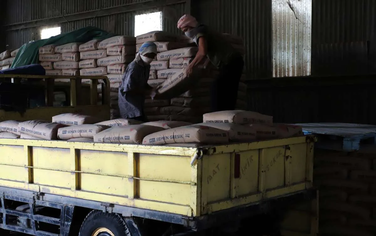 Kinerja Semen Indonesia (SMGR) Tertekan Pemangkasan Anggaran, Intip Rekomendasinya