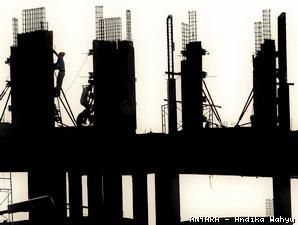 Merasa Keberatan, Kontraktor Mengadu ke DPR