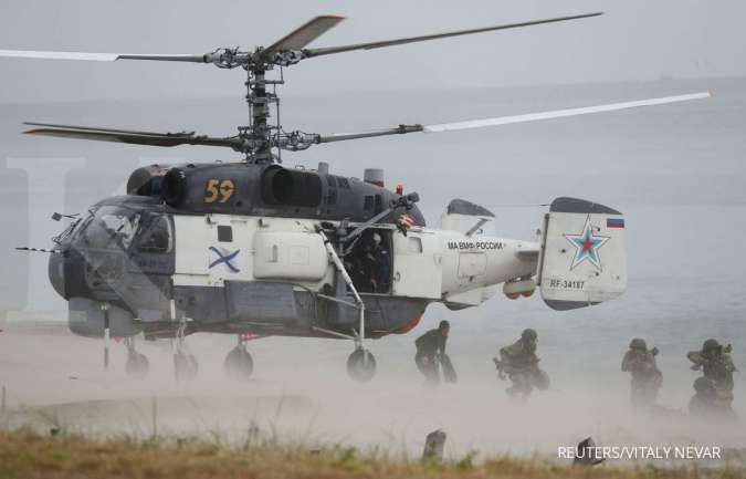 Rusia Dilaporkan Mulai Menarik Pasukan Udaranya dari Kota Kherson, Ukraina