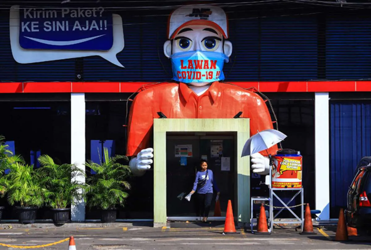 Cara Komplain Paket JNE Express beserta Lacak Resi dengan Mudah