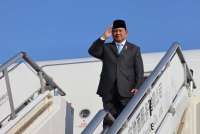 Indonesia's Prabowo Heads to Egypt for D-8 Economic Summit